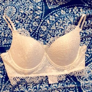 White lace bra